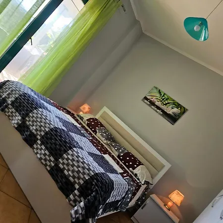 Kuqa Rent House Casa de Férias Ksamil