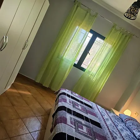 Kuqa Rent House