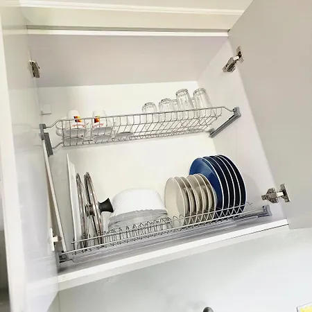 펜션 Kuqa Rent House 사밀